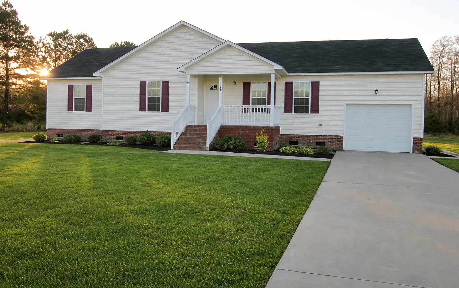 Gorgeous and Spacious Country home located in Camden County. — Photo 1