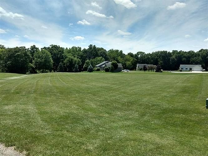2nd image of 4455 E 1369th Rd