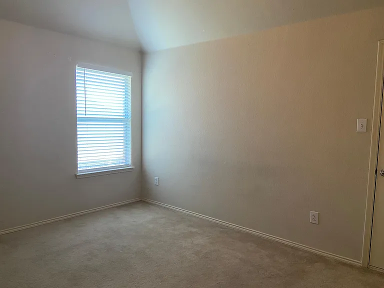 8373 Brightside Ln — Photo 10