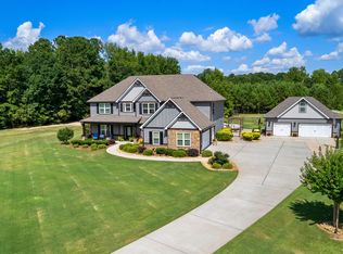 106 Huckaby Rd, Brooks, GA 30205