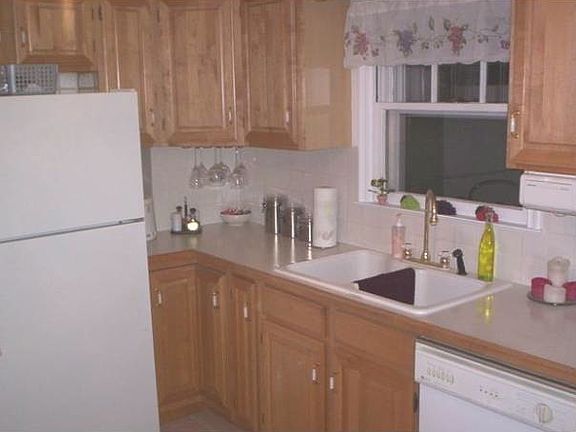 5th image of 540 Clifton Blvd