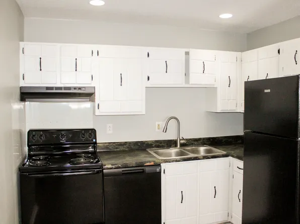 Willow Creek Apartments, 2833 Dayton Blvd, Chattanooga, TN 37415