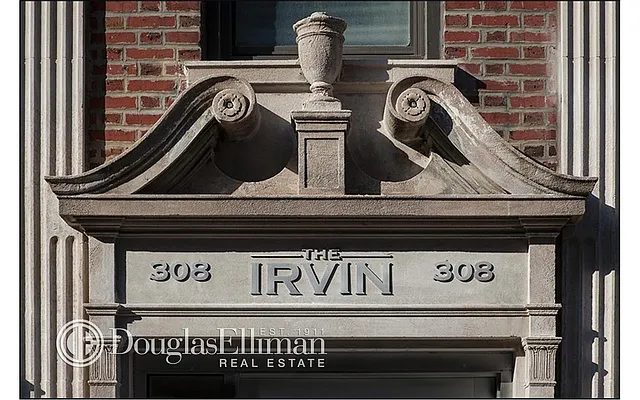 Rented by Douglas Elliman | media 16