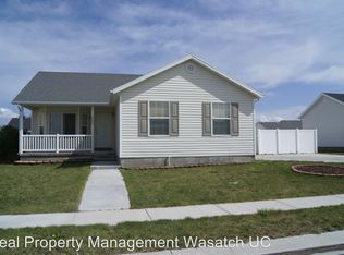 2069 E Sunrise Dr, Eagle Mountain, UT 84005
