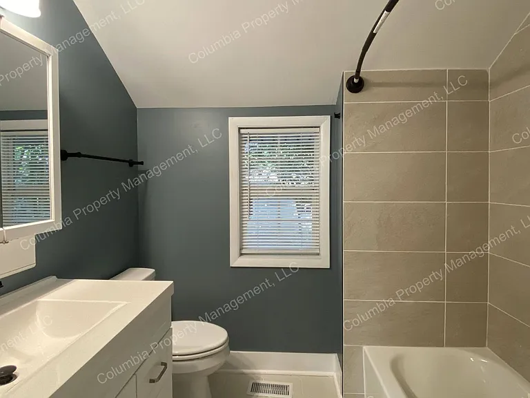 527 Georgia St — Photo 19