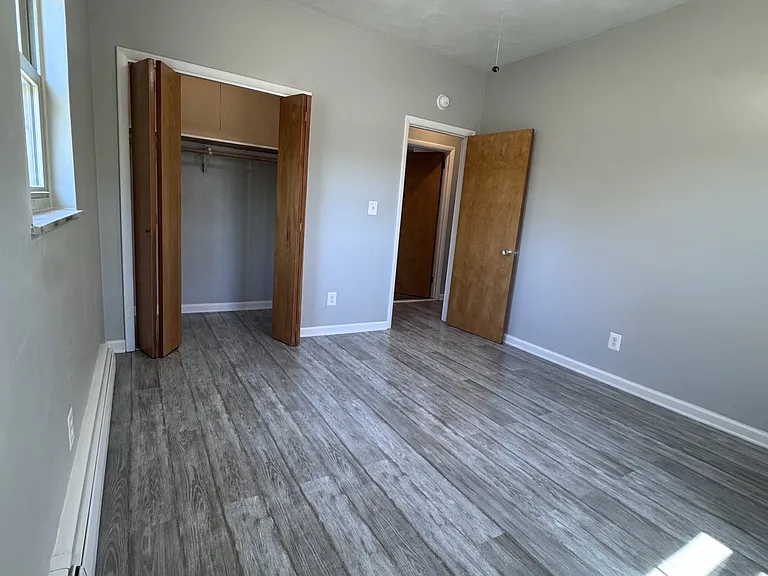 400 Riverside Dr #OVERLOOKMIDDLE10 — Photo 9