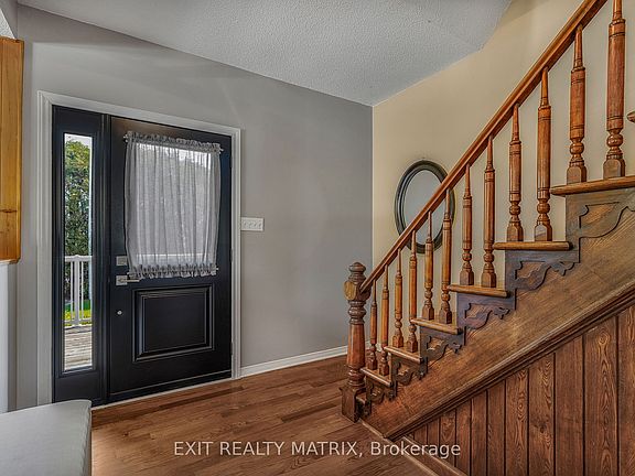 5th image of 1871 Lajoie St