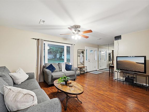 4th image of 1288 Bardot Ln