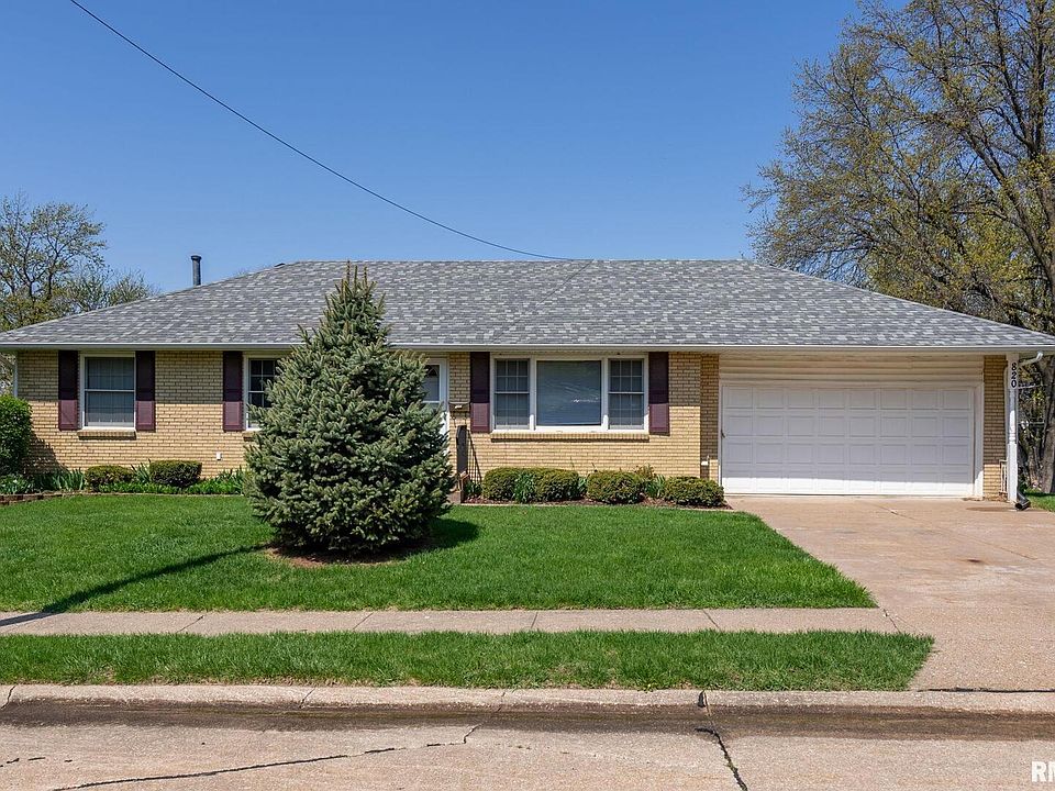 1st image of 820 Park Ln