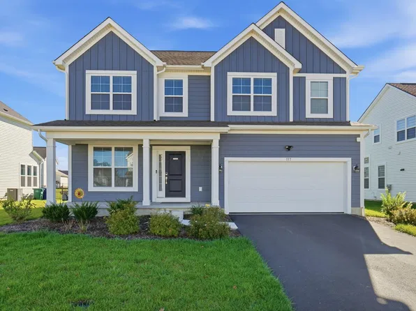 117 Maple Crest Dr, Lewis Center, OH 43035