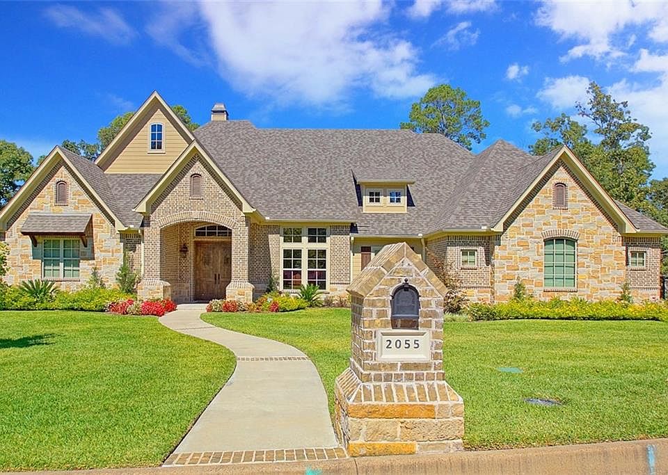 1st image of 2055 Stonegate Valley Dr