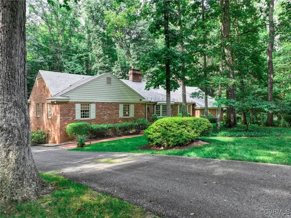 2410 Charing Cross Loop, North Chesterfield, VA 23236