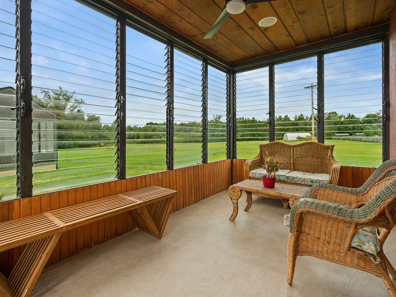 2 bed, $2,999 — Photo 3