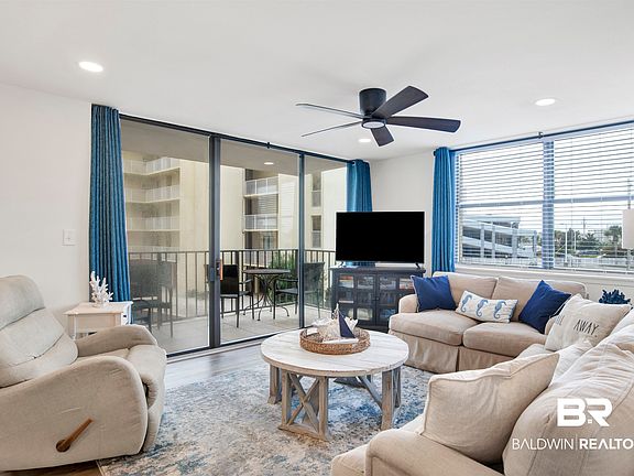 2nd image of 511 E Beach Blvd #105