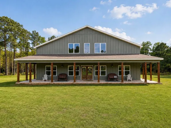 655 Willow Oaks Dr, Ozark, AL 36360
