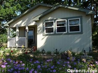 273 Stockade Ranch Rd, Paige, TX 78659