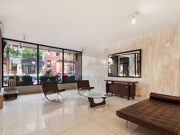3rd image of 188 7th Ave #4E