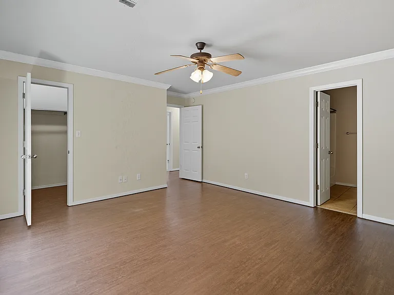 2912-2914 Fairway Hamlet Ct #2914 — Photo 9