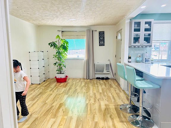 Living room 1