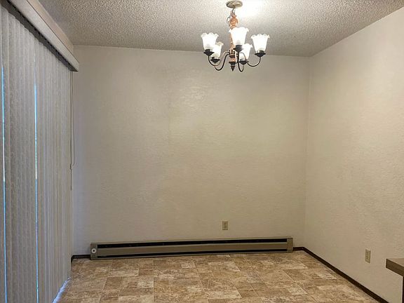 4th image of 1205 Barbara St