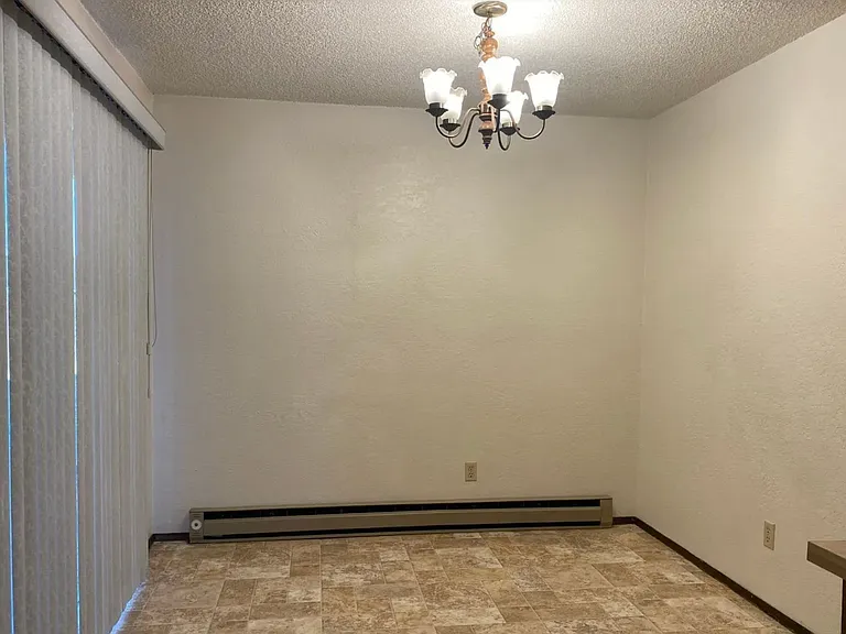 1205 Barbara St — Photo 4