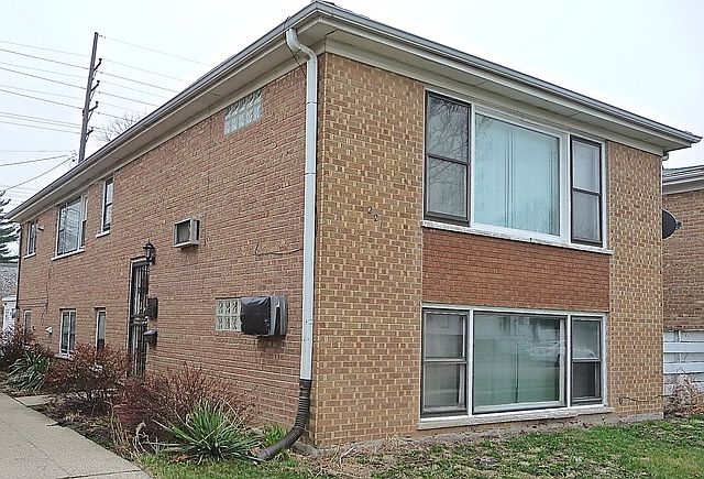 1st image of 221 30th Ave