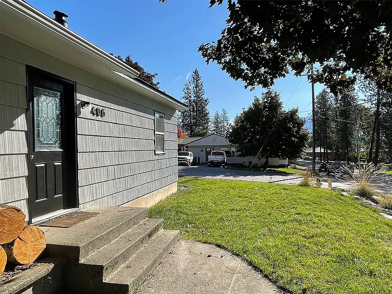 406 W 3rd Ave — Photo 3
