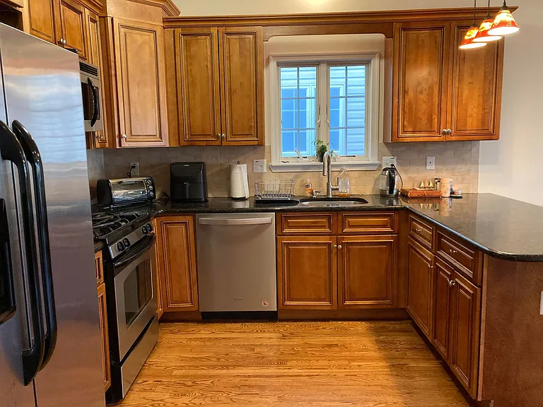 405 Ogden Ave #2 — Photo 4
