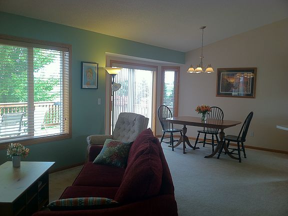 Living / Dining Area