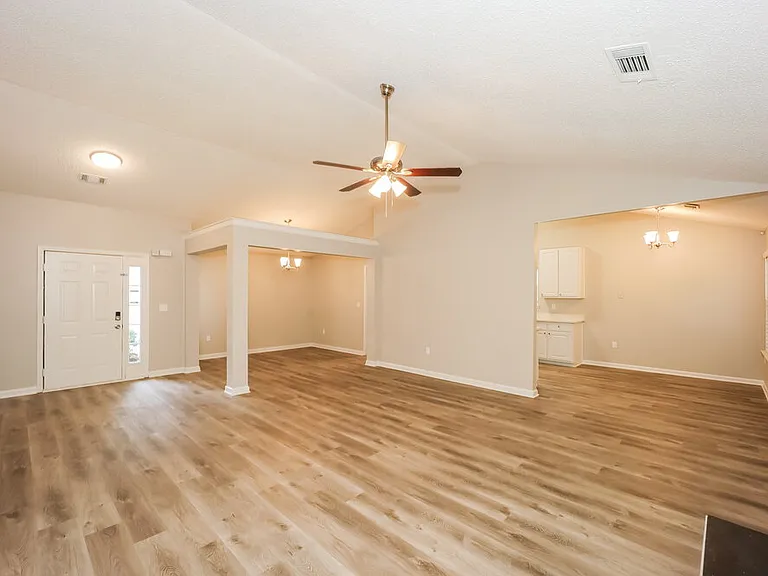 154 Fairhaven Trl — Photo 6