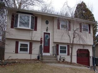 22 York Rd, Newton, NJ 07860