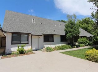802 Carmen Dr #B, Mount Shasta, CA 96067