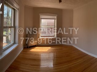 4033 W Melrose St APT 1E, Chicago, IL 60641
