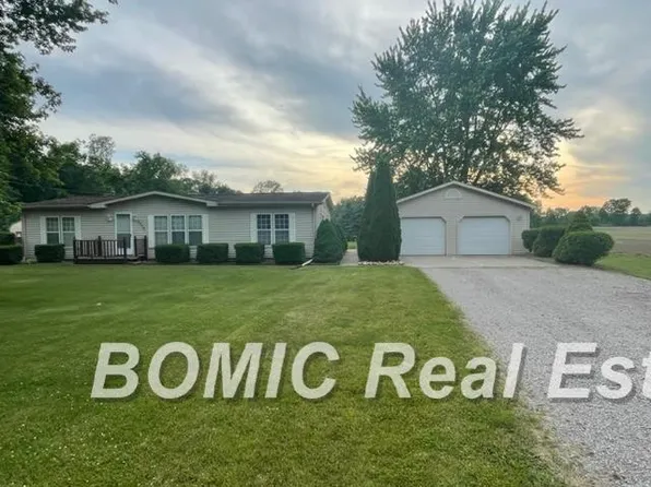 7710 Rookway Rd, Bridgeport, MI 48722