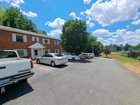 703 Alexander St #1, Winston Salem, NC 27127