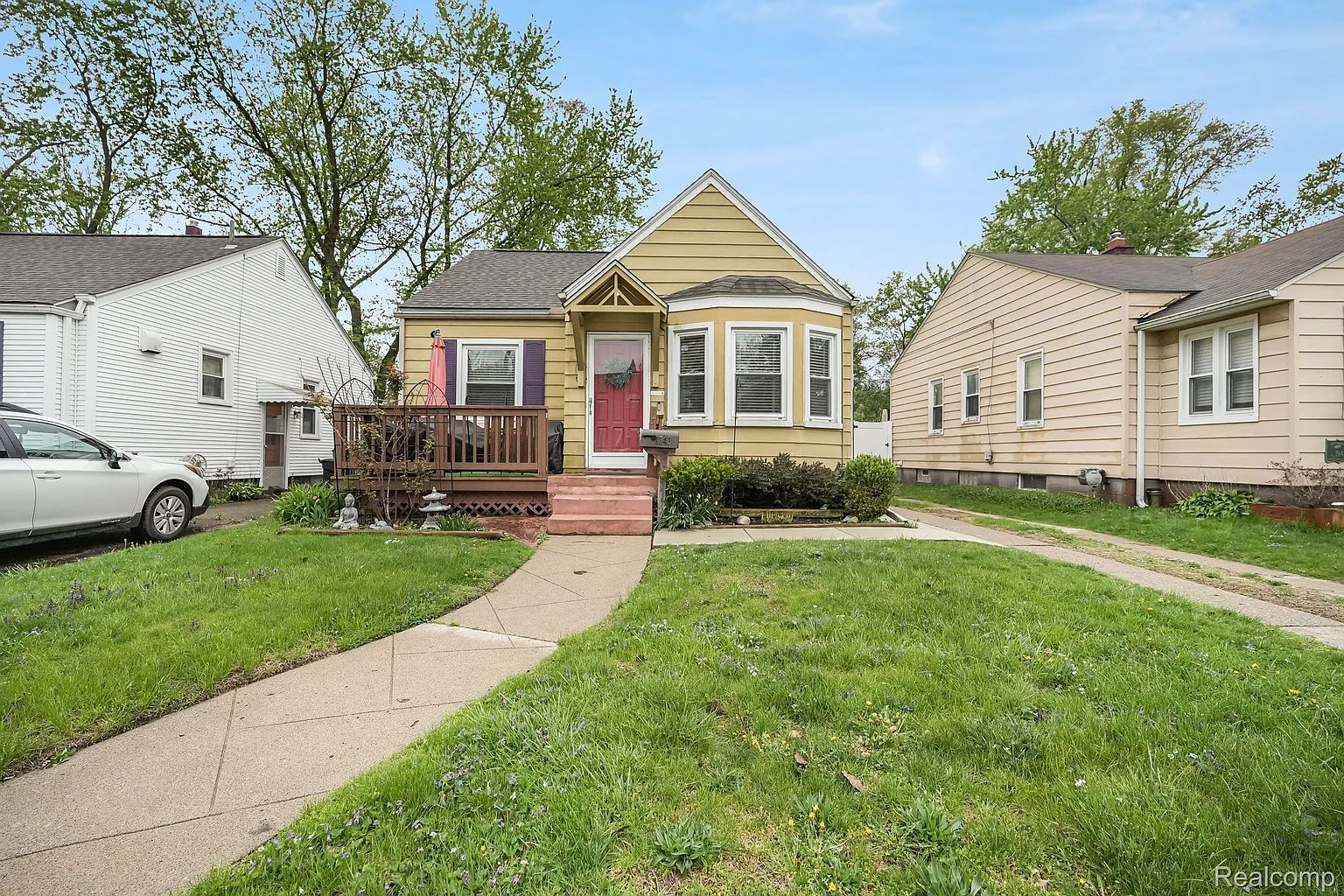 1343 Northway St photo 1