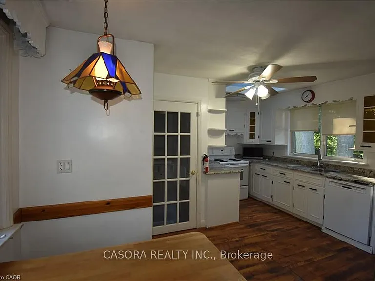 623 King Rd — Photo 15