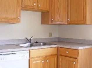 1040 Afton Rd, Columbus, OH 43221