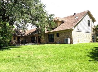 5818 County Road 208, Angleton, TX 77534