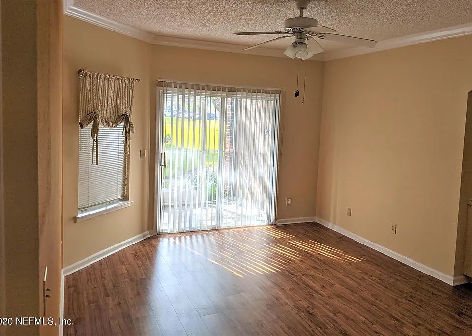 1st image of 10000 Gate Pkwy N APT 314