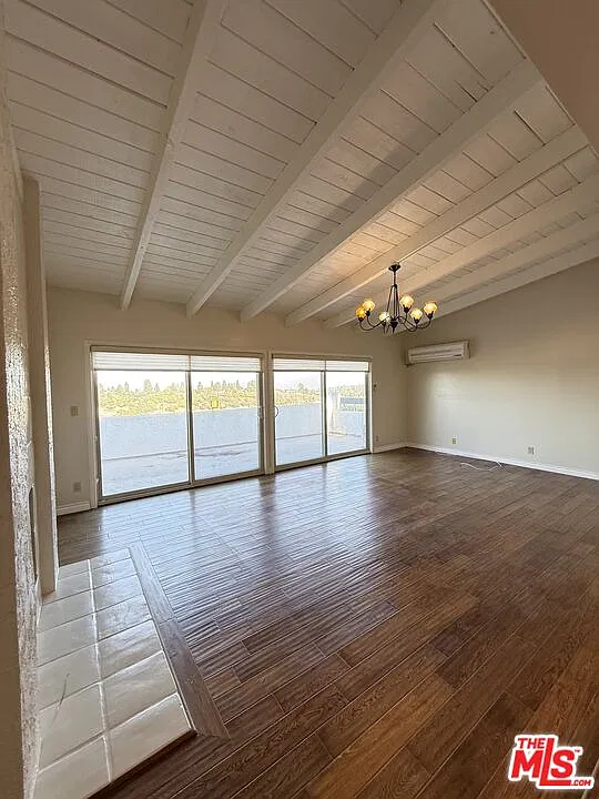 3 bed, 2.0 bath, 1590 sqft, $5,000 — Photo 3