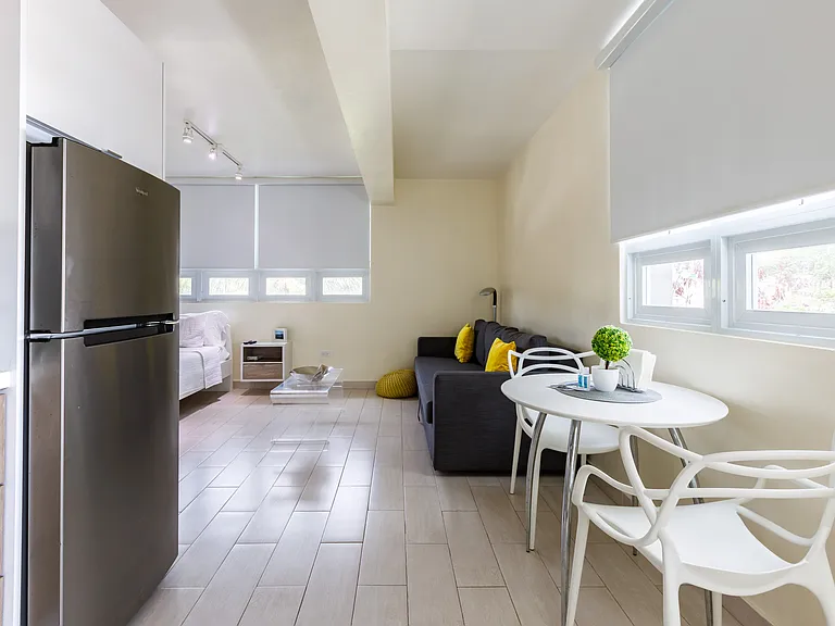 1408 Calle Aldea #4B — Photo 10