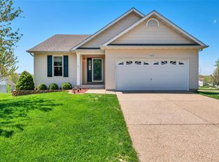 5212 Woosencraft Dr, Wentzville, MO 63385