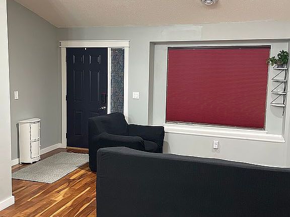 2nd image of 1472 Jaylen Ln