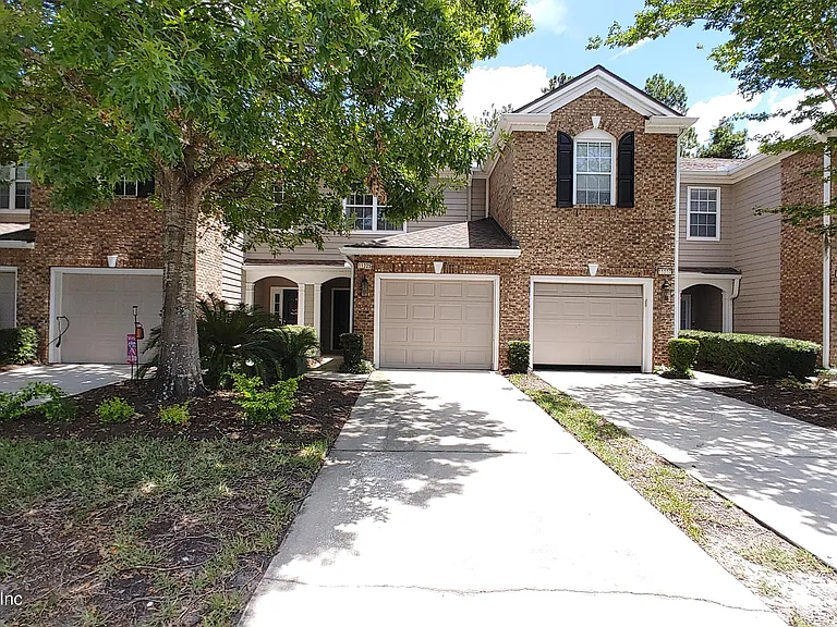 11225 Campfield Cir — Photo 1
