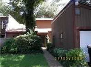6138 The Oaks Ln, Pensacola, FL 32504