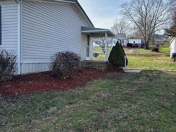 3rd image of 475 Knigge Rd