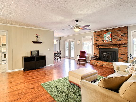 5th image of 6526 Cypress St