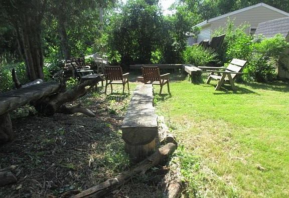 5th image of N114W15239 Vicksburg Ave
