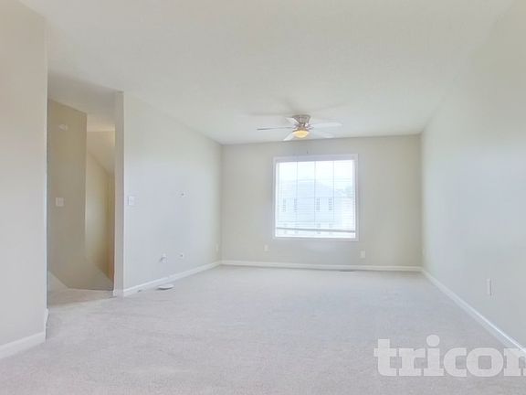2nd image of 404 Remington Ct